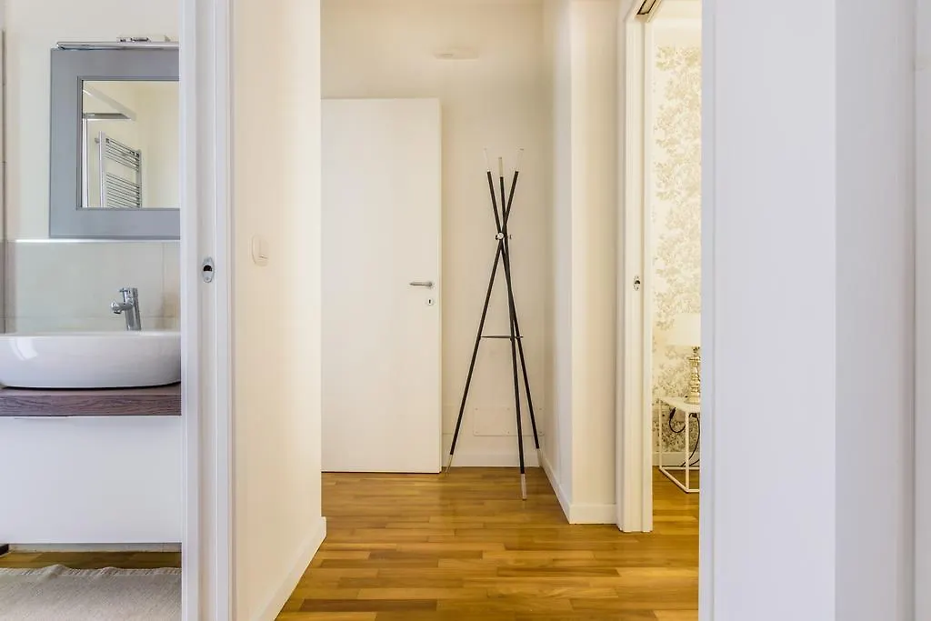 Casa Rebecca In Arco Della Pace Hotel Milan 0*,